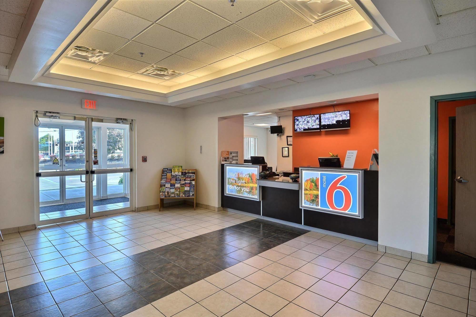 Motel 6-Tewksbury, Ma - Boston Bagian luar foto