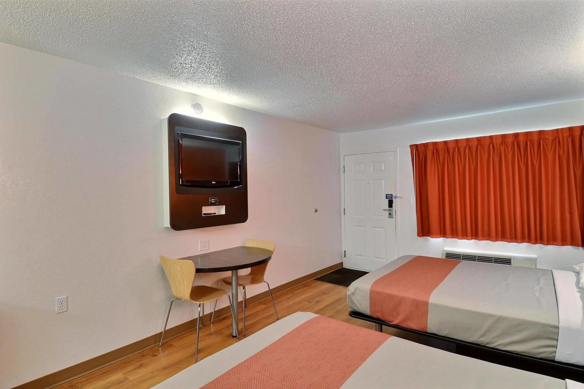 Motel 6-Tewksbury, Ma - Boston Bagian luar foto