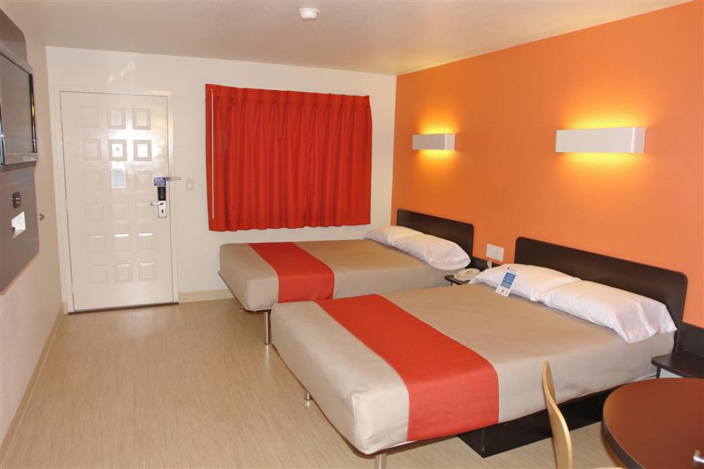 Motel 6-Tewksbury, Ma - Boston Ruang foto